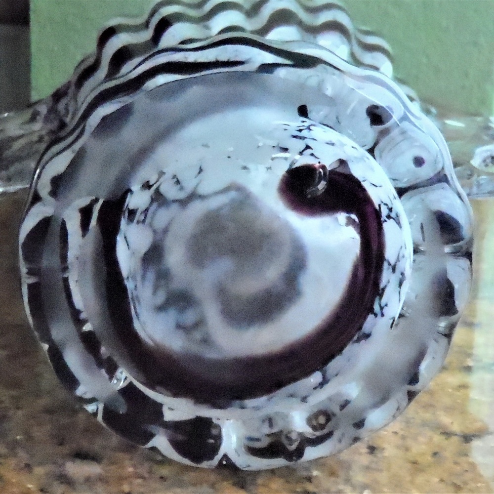 Hand Blown Striped Amethyst Glass Fish Vase/Bottle - Picture 7 of 7